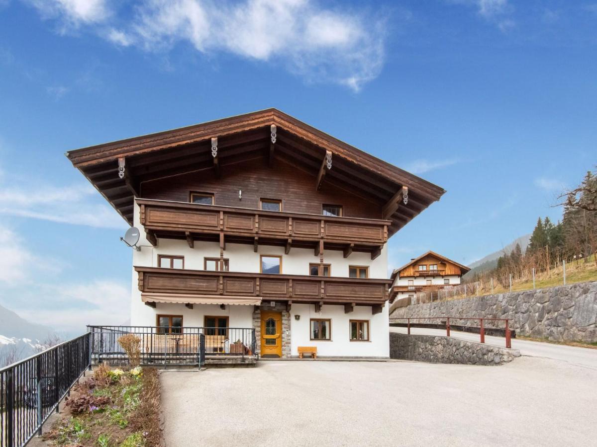 Farmhouse With Views Over The Zillertal Grosshartberg Eksteriør bilde